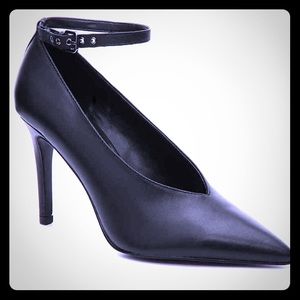 Black Nine West Ziesta Pump